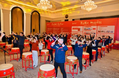 1708928931110336glbN.jpg 戰鼓分隊2221(1).jpg